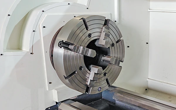 Pipe threading lathe Large spindle bore