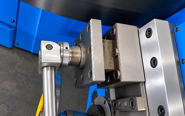 Vertical lathe Side Tool Post